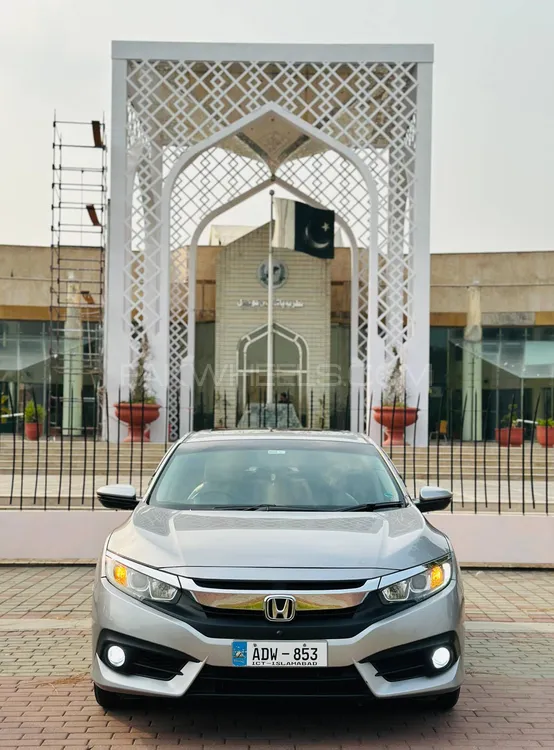 Honda Civic 2017 for Sale in Islamabad Image-1