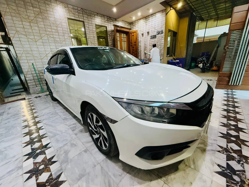 Honda Civic 2016 for Sale in Faisalabad Image-1