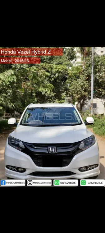 Honda Vezel 2015 for Sale in Karachi Image-1