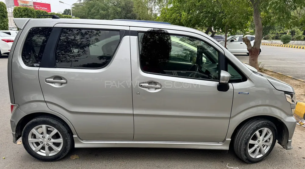 Mazda Flair 2020 for Sale in Lahore Image-1
