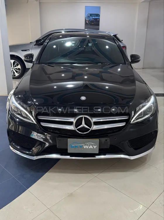 Mercedes Benz C Class 2017 for Sale in Karachi Image-1