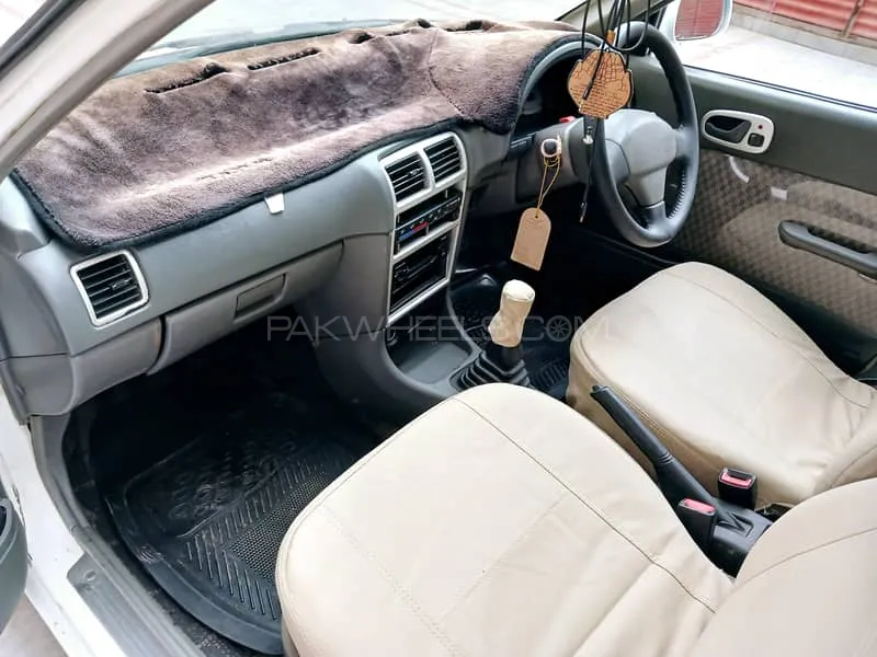 سوزوکی کلٹس 2015 for Sale in کراچی Image-1