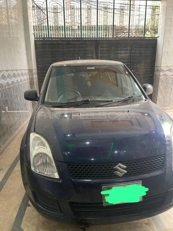Suzuki Swift 2011 for Sale in Lahore Image-1