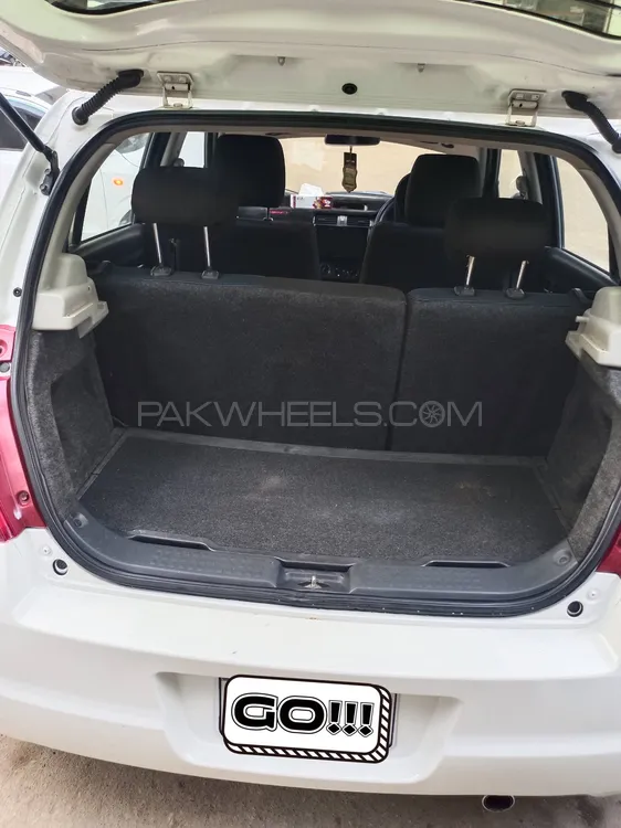 Suzuki Swift 2017 for Sale in Hyderabad Image-1