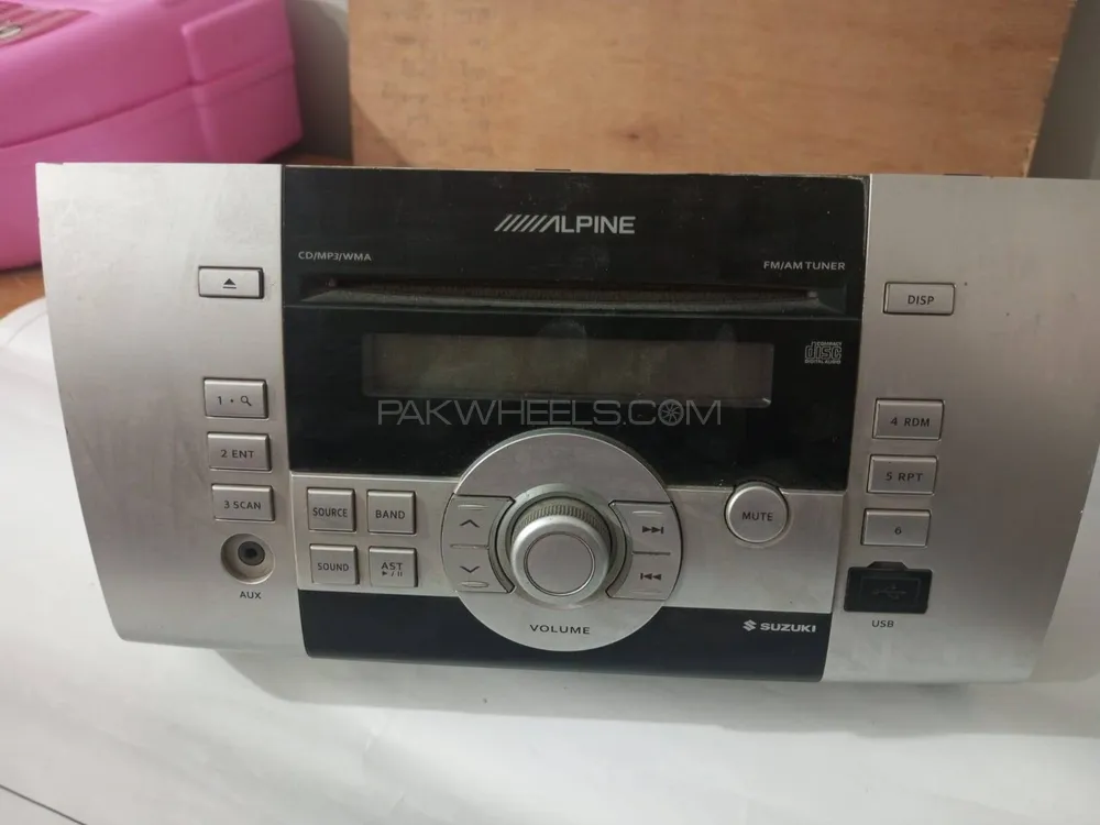 Swift 2017 CD/DVD Player with Plastic Fitting Casing Image-1