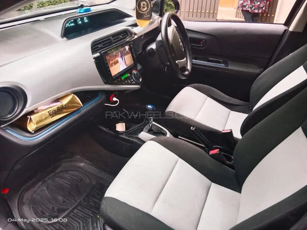 Toyota Aqua 2014 for Sale in Islamabad Image-1