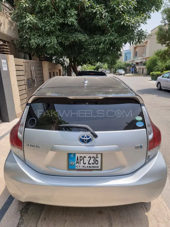 Toyota Aqua 2016 for Sale in Lahore Image-1