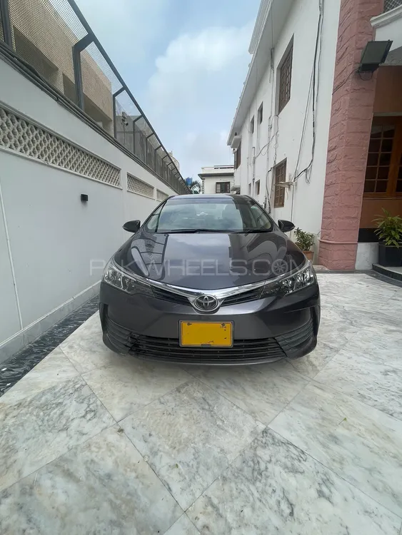 Toyota Corolla 2018 for Sale in Karachi Image-1