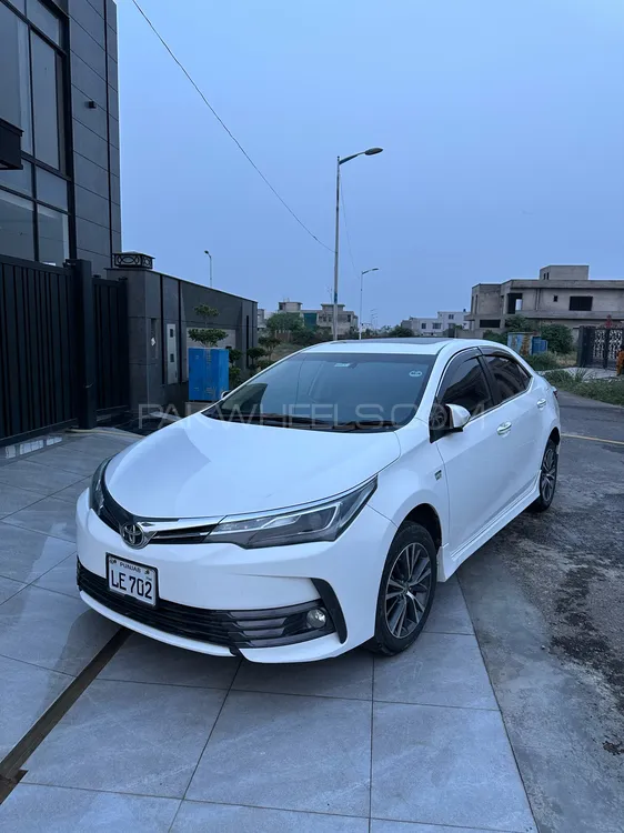 Toyota Corolla 2018 for Sale in Lahore Image-1