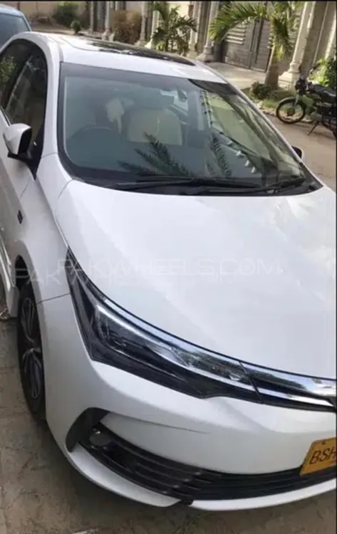 Toyota Corolla 2020 for Sale in Karachi Image-1