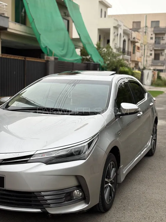 Toyota Corolla 2020 for Sale in Lahore Image-1