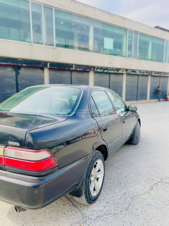 Toyota Corolla 2000 for Sale in Abbottabad Image-1