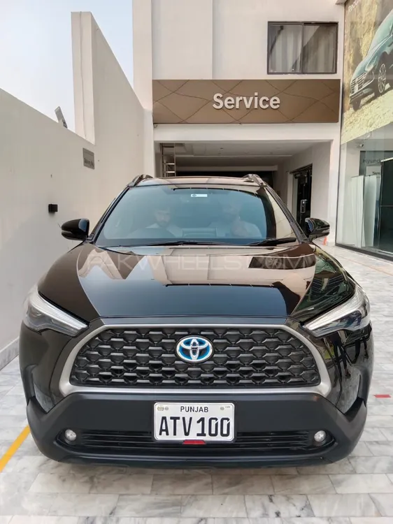 Toyota Corolla Cross 2024 for Sale in Sargodha Image-1