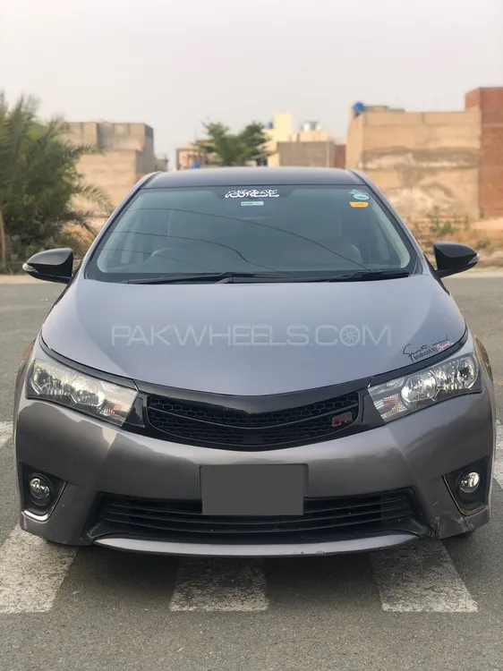 Toyota Corolla 2016 for Sale in Faisalabad Image-1