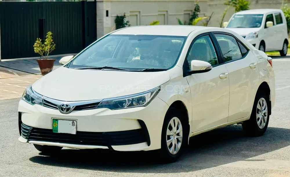 Toyota Corolla 2018 for Sale in Lahore Image-1
