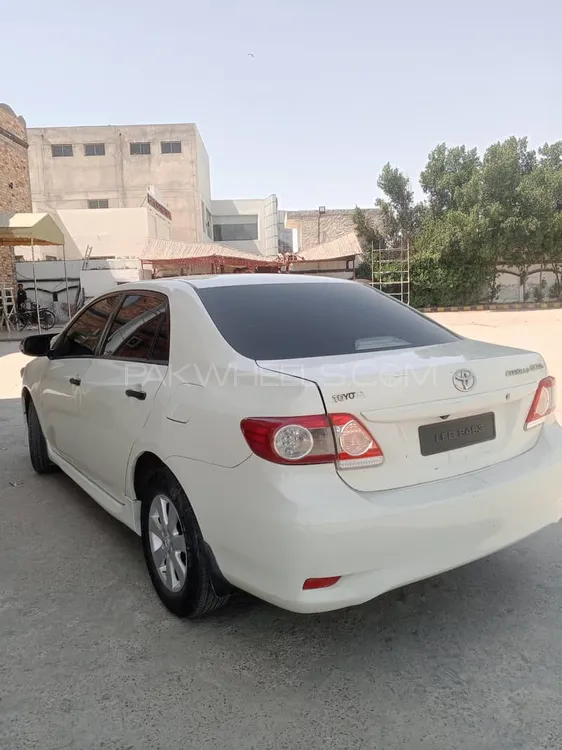 Toyota Corolla 2012 for Sale in Chiniot Image-1