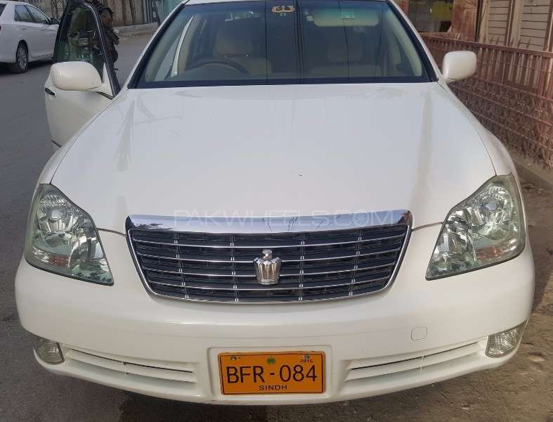 Toyota Crown 2004 for Sale in Quetta Image-1
