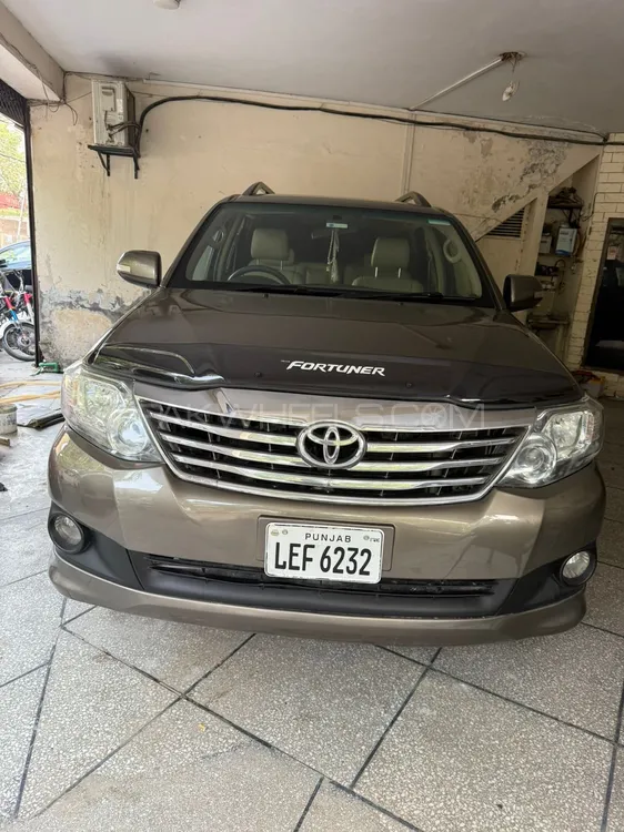 Toyota Fortuner 2014 for Sale in Lahore Image-1