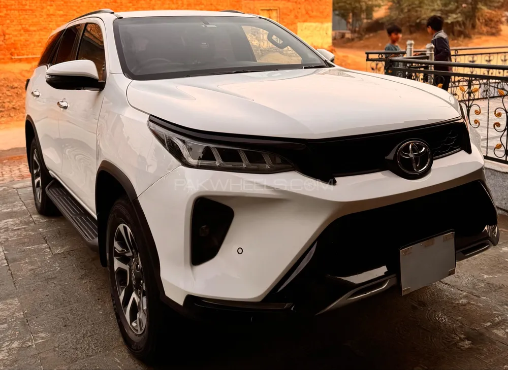 Toyota Fortuner 2022 for Sale in Faisalabad Image-1