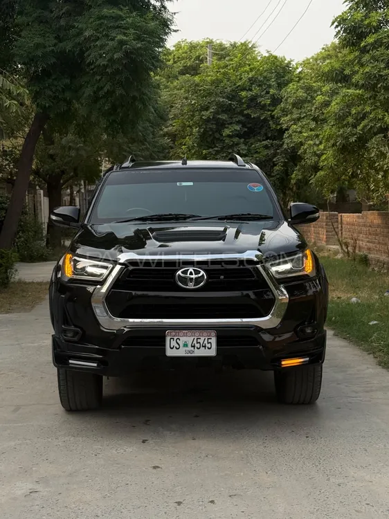 Toyota Hilux 2005 for Sale in Lahore Image-1
