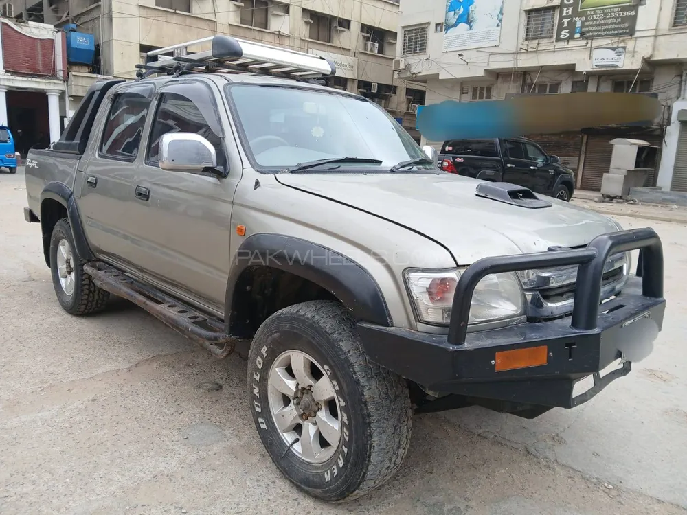 ٹویوٹا ہائیلکس 2003 for Sale in کراچی Image-1