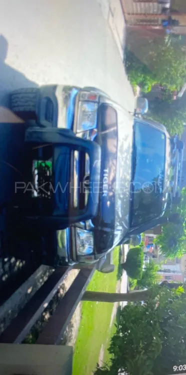 Toyota Hilux 2004 for Sale in Jhelum Image-1