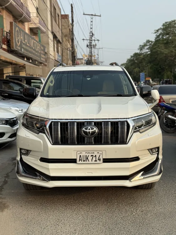 ٹویوٹا پراڈو 2020 for Sale in لاہور Image-1