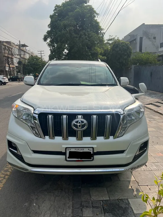 Toyota Prado 2016 for Sale in Lahore Image-1