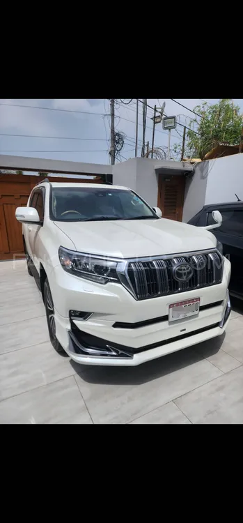 Toyota Prado 2018 for Sale in Karachi Image-1