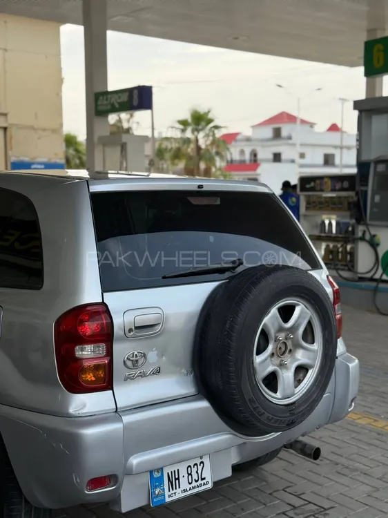 Toyota Rav4 2004 for Sale in Wah cantt Image-1