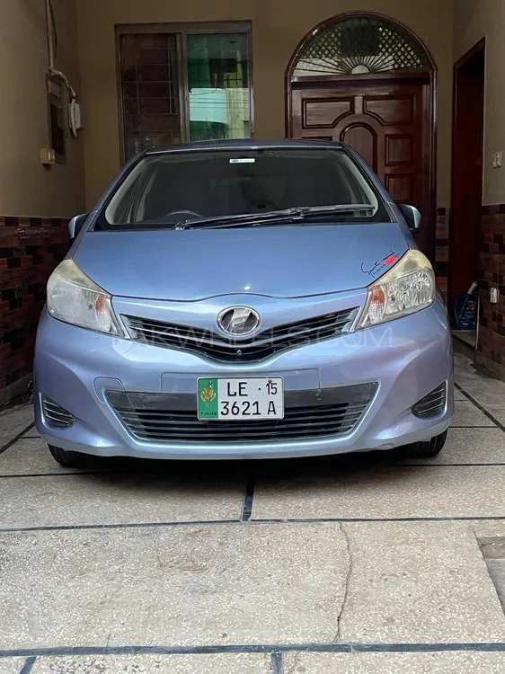 Toyota Vitz 2012 for Sale in Lahore Image-1