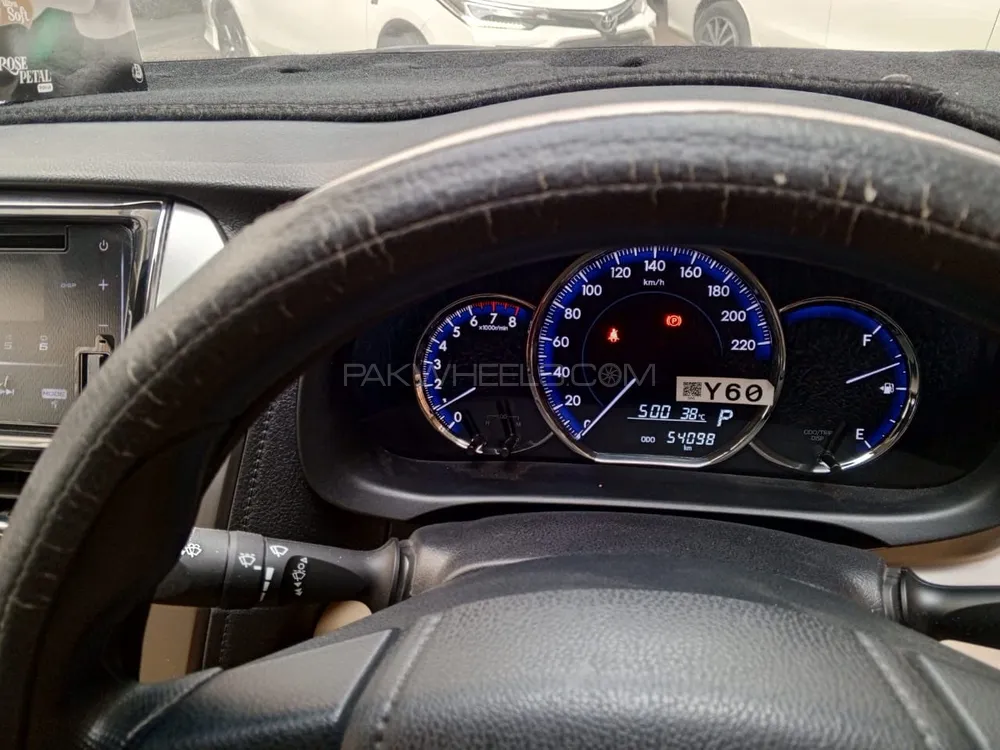 Toyota Yaris Sedan 2022 for Sale in Lahore Image-1