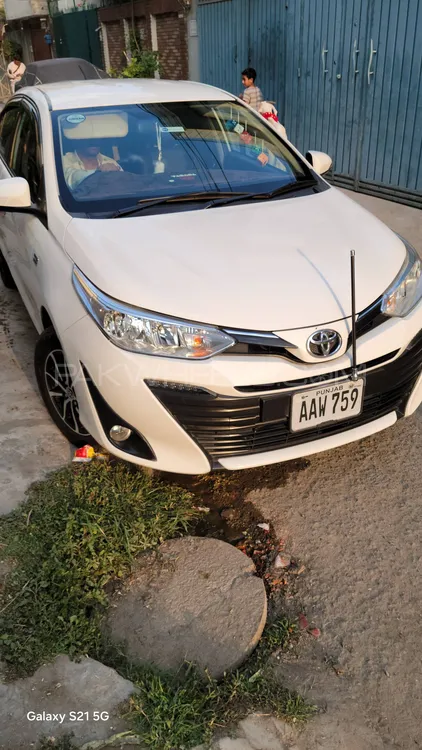Toyota Yaris Sedan 2020 for Sale in Lahore Image-1