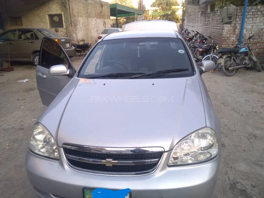 Chevrolet Optra 2005 for Sale in Lahore Image-1