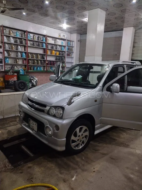 Daihatsu Terios 2006 for Sale in Lahore Image-1