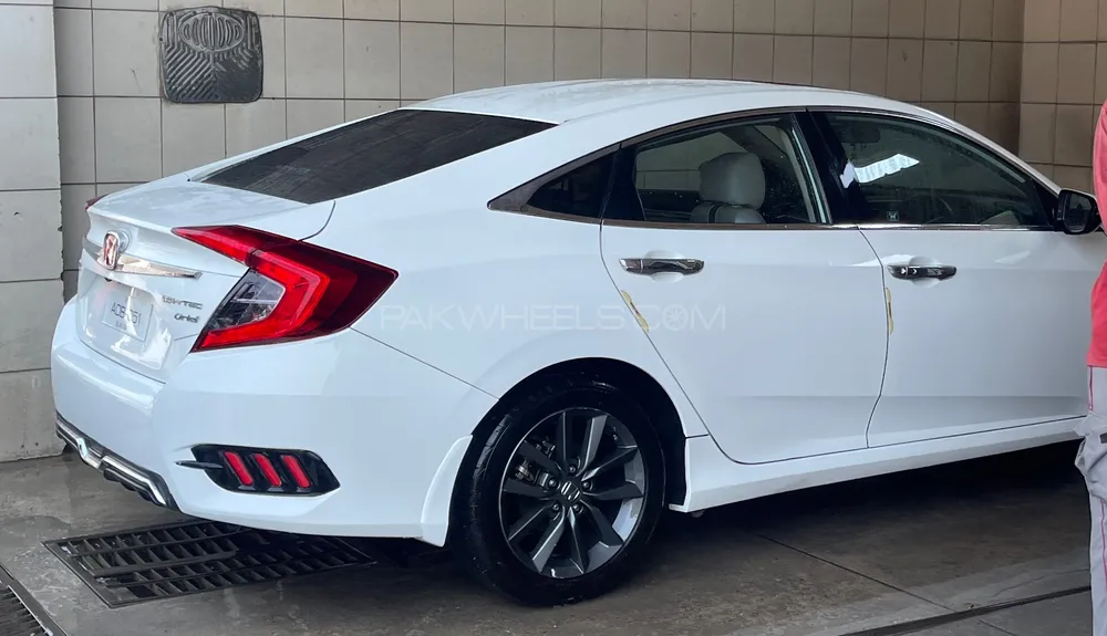 Honda Civic 2017 for Sale in Rawalpindi Image-1