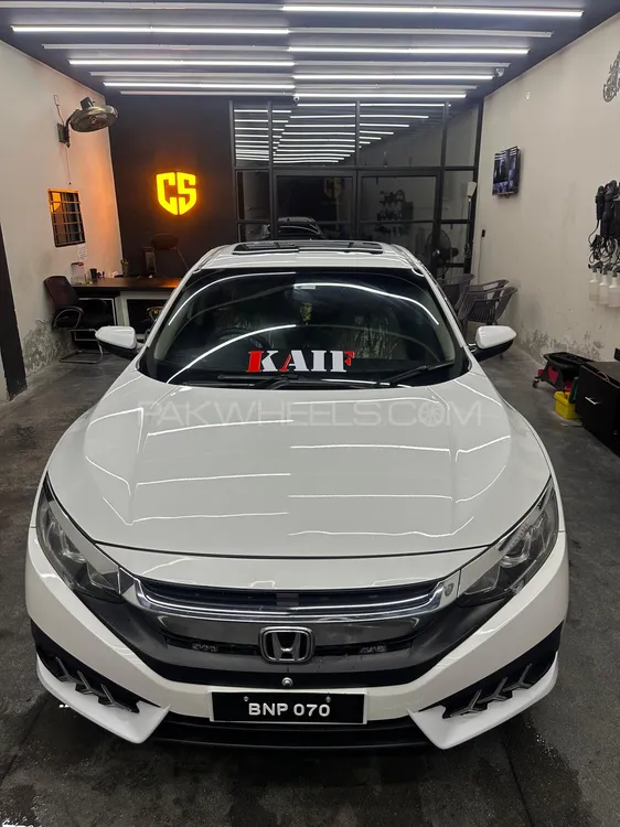 Honda Civic 2018 for Sale in Mian Channu Image-1