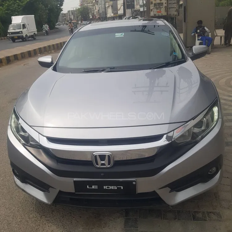 Honda Civic 2018 for Sale in Lahore Image-1