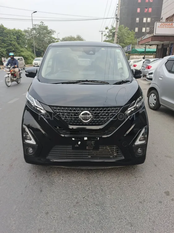 نسان ڈیز 2019 for Sale in لاہور Image-1