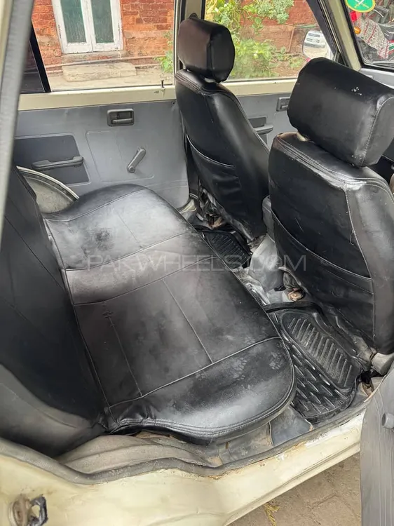 Suzuki Mehran 2004 for Sale in Lahore Image-1