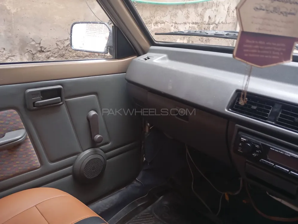 Suzuki Mehran 2017 for Sale in Lahore Image-1