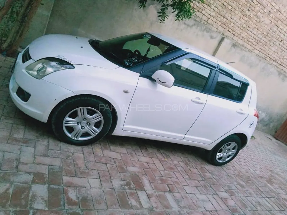 سوزوکی سوئفٹ 2013 for Sale in ملتان Image-1