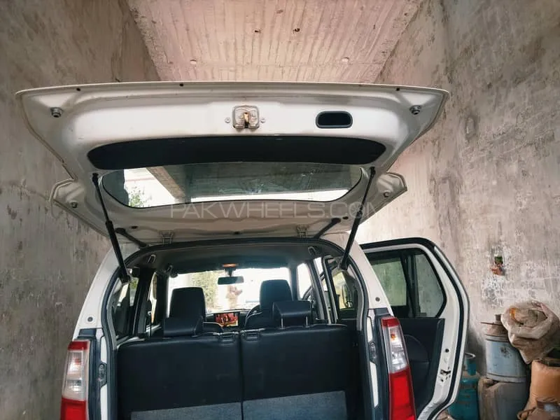 Suzuki Wagon R 2017 for Sale in Sialkot Image-1
