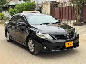 Toyota Corolla Altis SR Cruisetronic 1.6 2011 for Sale