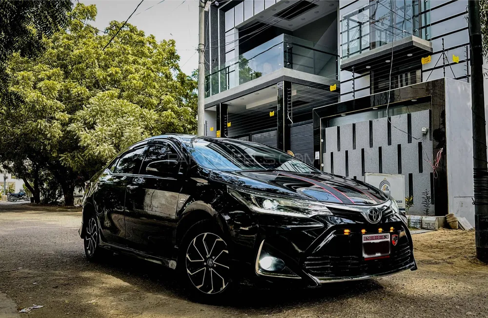 Toyota Corolla 2016 for Sale in Karachi Image-1