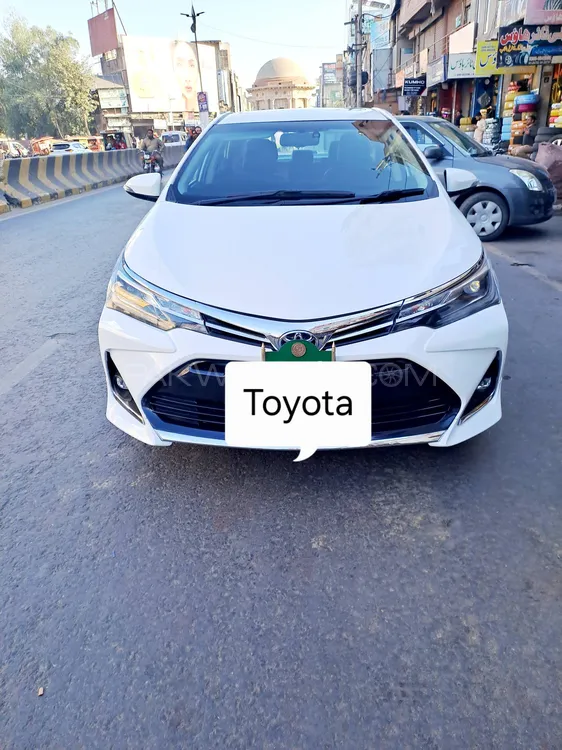 Toyota Corolla 2024 for Sale in Faisalabad Image-1