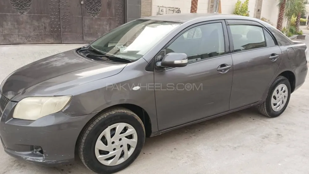 Toyota Corolla Axio 2007 for Sale in Karachi Image-1