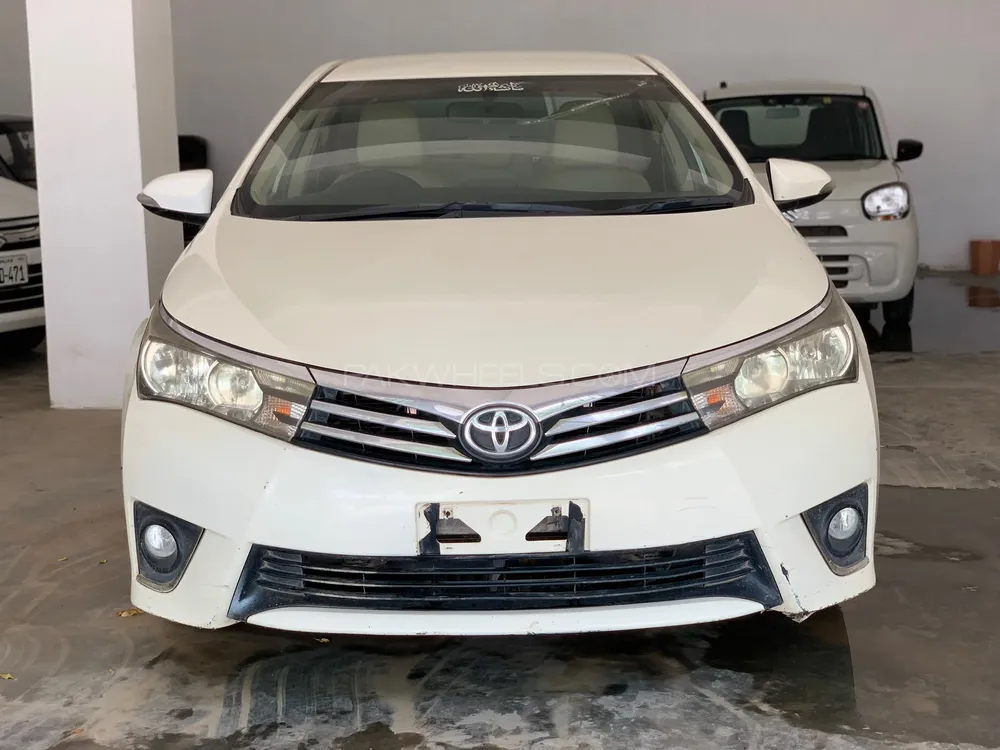 Toyota Corolla 2015 for Sale in Sahiwal Image-1