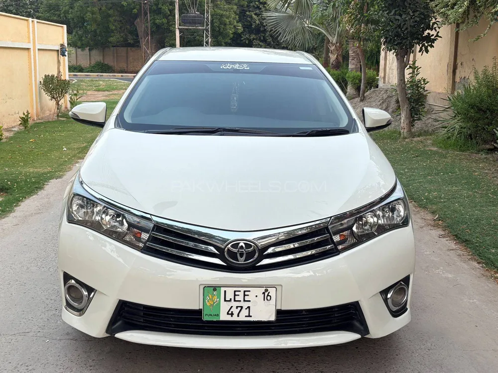 Toyota Corolla 2016 for Sale in Multan Image-1