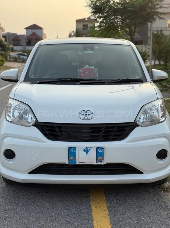 Toyota Passo 2017 for Sale in Islamabad Image-1